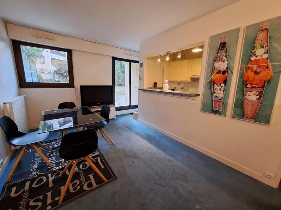Superbe Appartement Terrasse لوفالوا بيريه المظهر الخارجي الصورة
